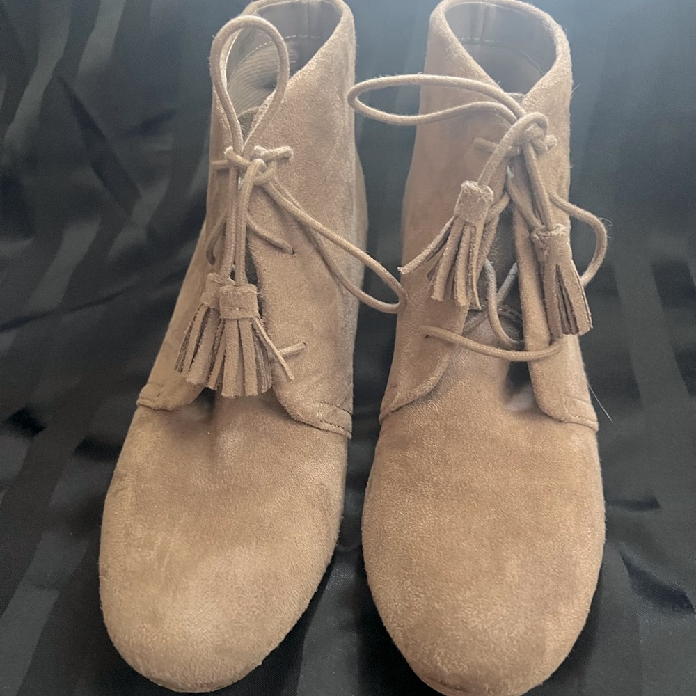 Dr Scholls Boots Womens 9M Dakota Ankle Booties Wedge Heels Brown Fabric Lace Up